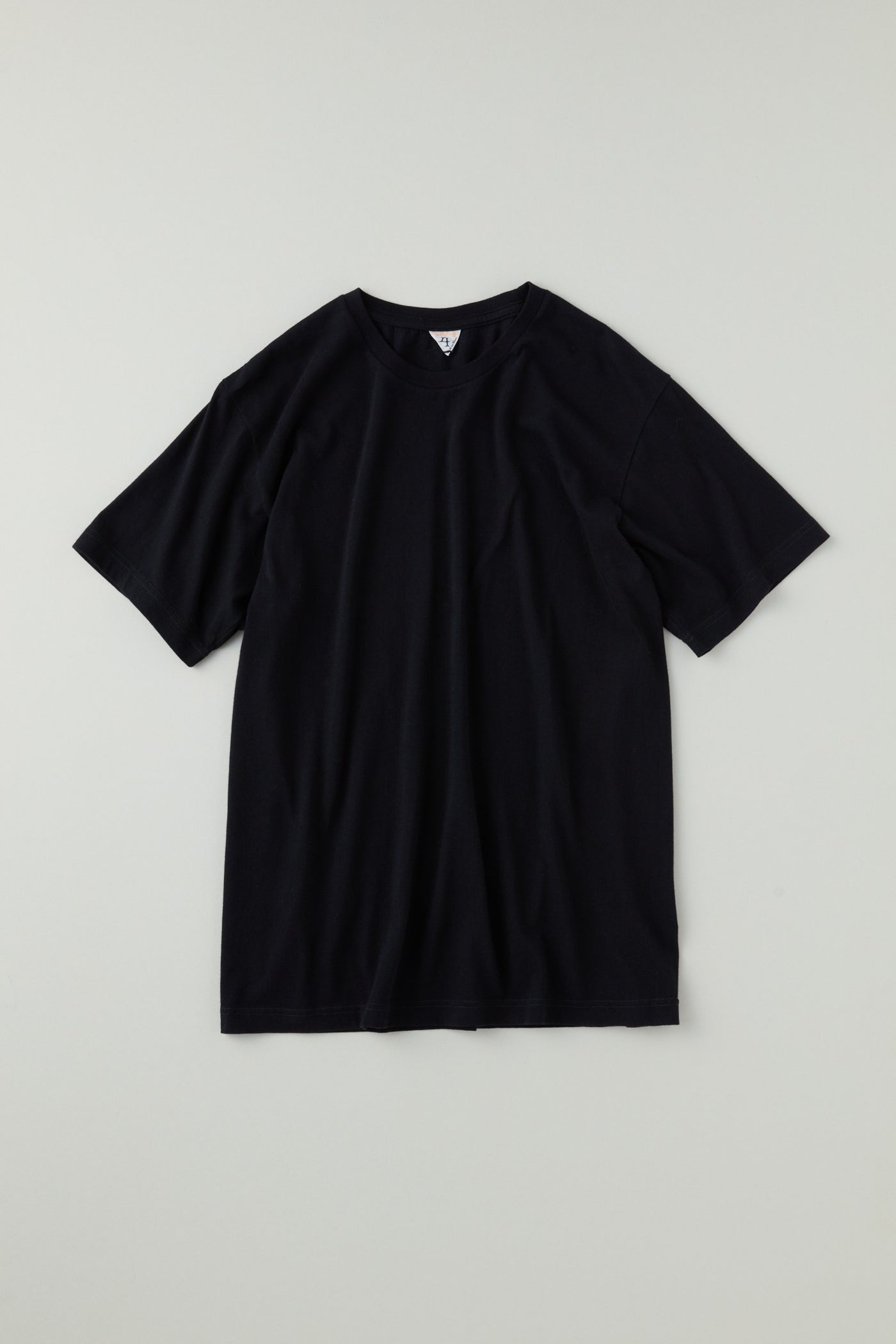 MILES / マイルス Newlinda Tenjiku – FilMelange